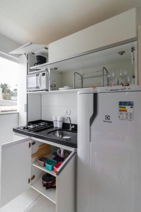 Studio Yokohama Apartment กูรีตีบา ภายนอก รูปภาพ